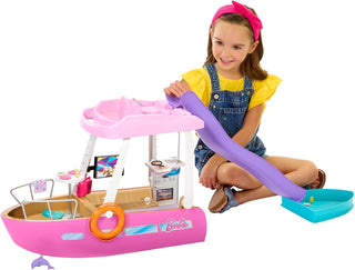 Set de juego de barco de ensueño de Barbie con más de 20 accesorios...