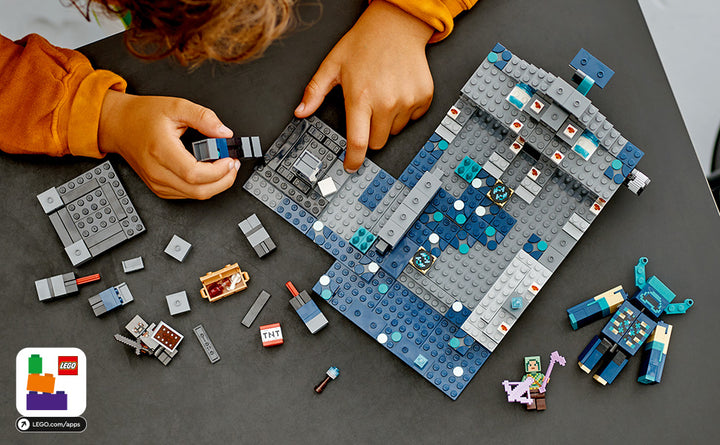 LEGO Minecraft The Deep Dark Battle Set 21246 Biome