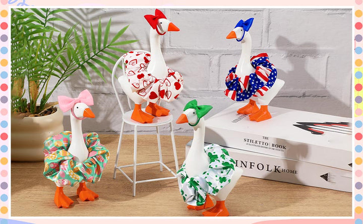 BOARDFEB Mini Desk Goose Outfits 4 Packs Holiday Desk