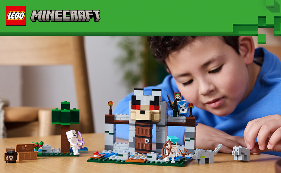 LEGO Minecraft The Wolf Stronghold Fortress Playset