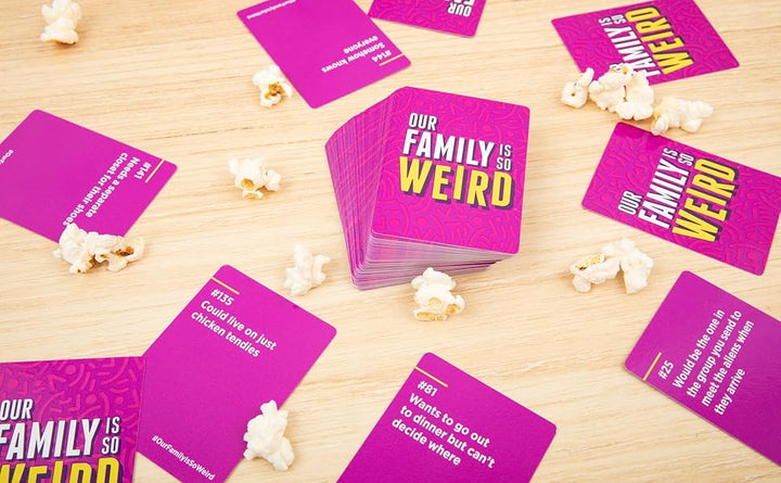 DSS Games Our Family is So Weird Un juego de cartas