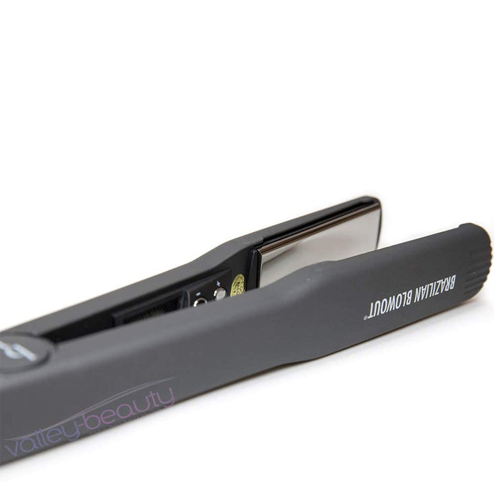 Brazilian Blowout Plancha plana de titanio de 1.25" 450°, alisado y...