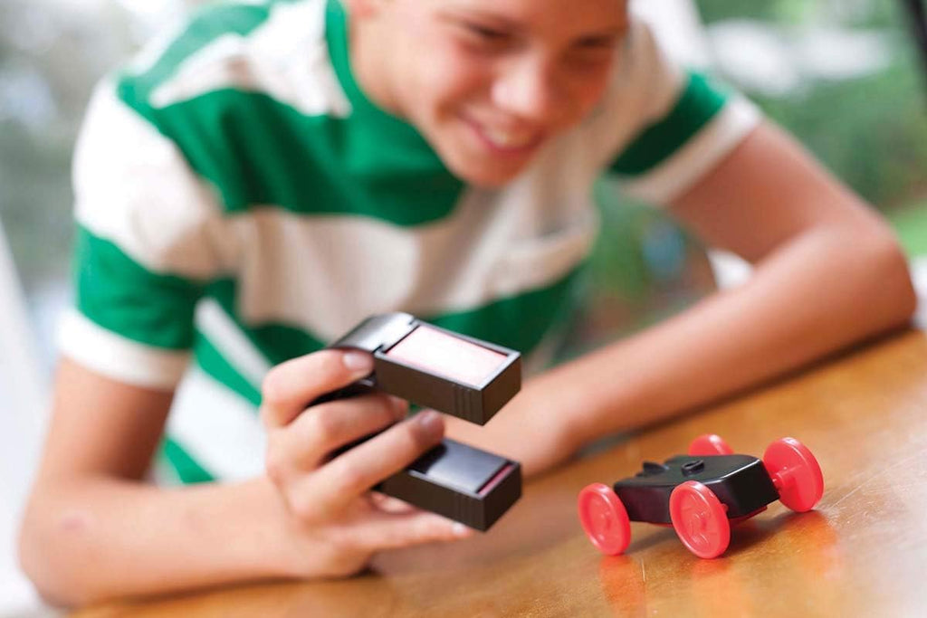 Kit de ciencia magnética 4M para niños a partir de 5 a más de 20 experimentos prácticos con más de 40 componentes, construye transportador Maglev, corredor magnético, OVNI y brújula, juguete educativo
