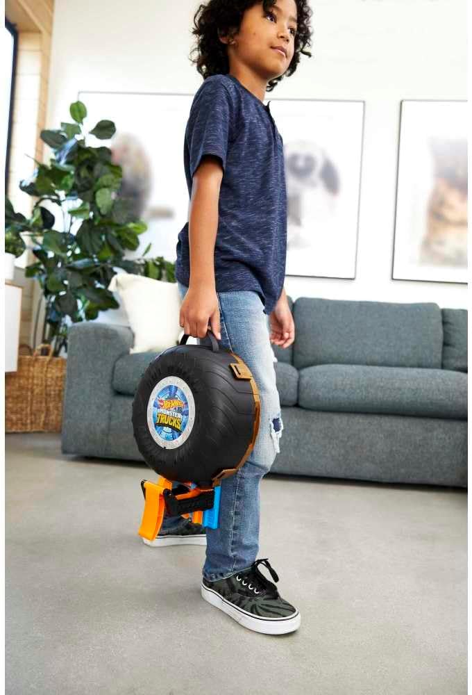 Hot Wheels Juego de neumáticos Monster Trucks, incluye 3 camiones m...