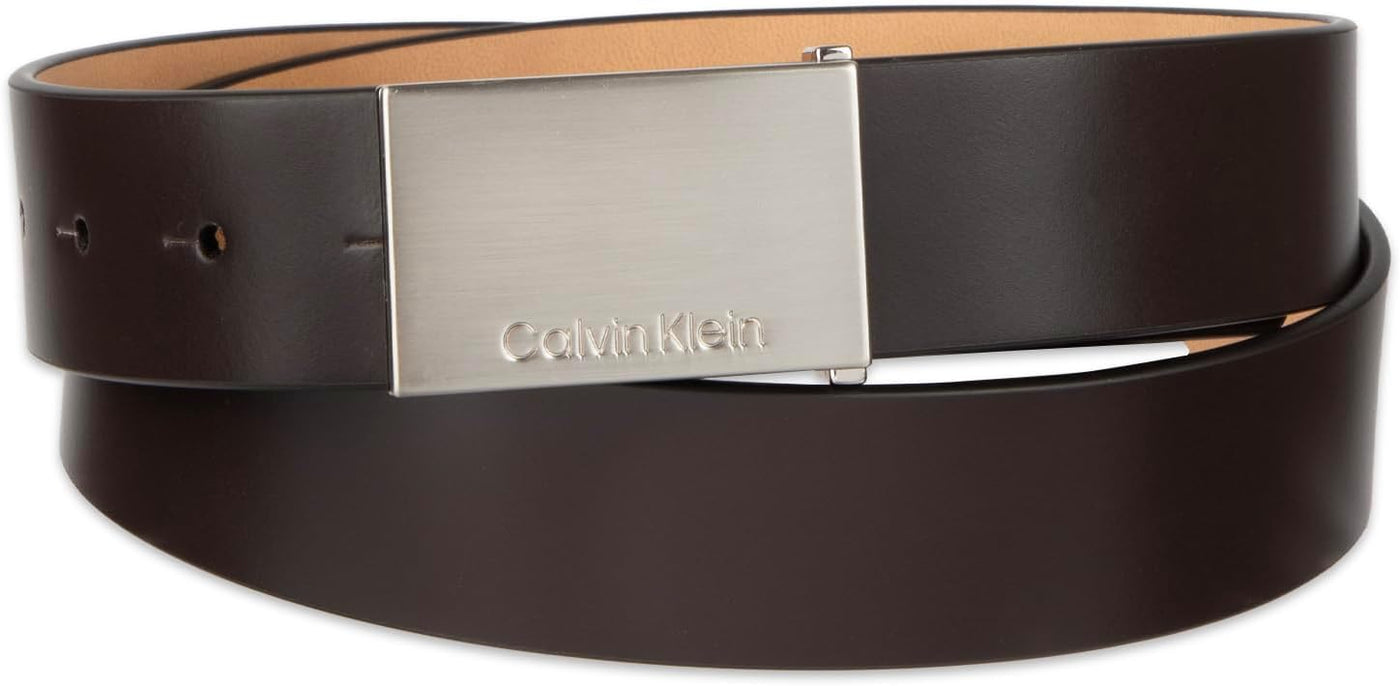 Calvin Klein Cinturón con hebilla de placa moderna y detalle de log...