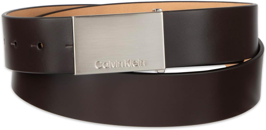 Calvin Klein Cinturón con hebilla de placa moderna y detalle de log...
