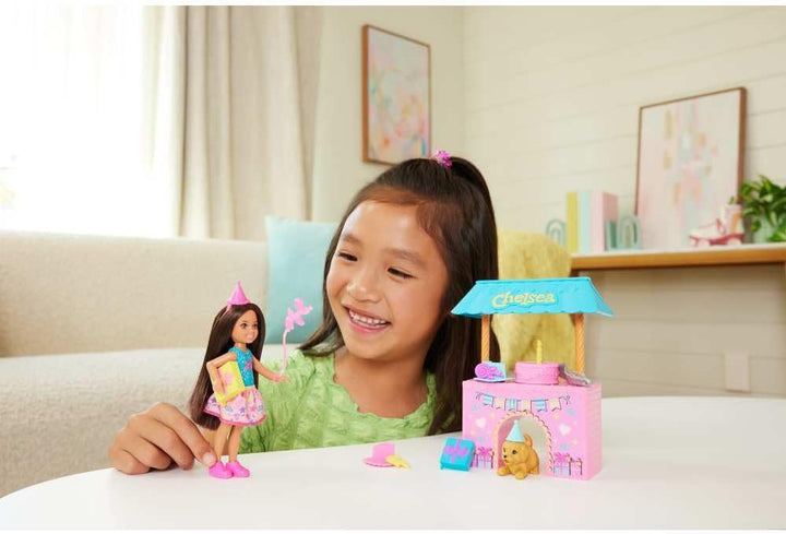 Barbie Family &amp; Friends Club Chelsea Surprise Birthday Party Pl...