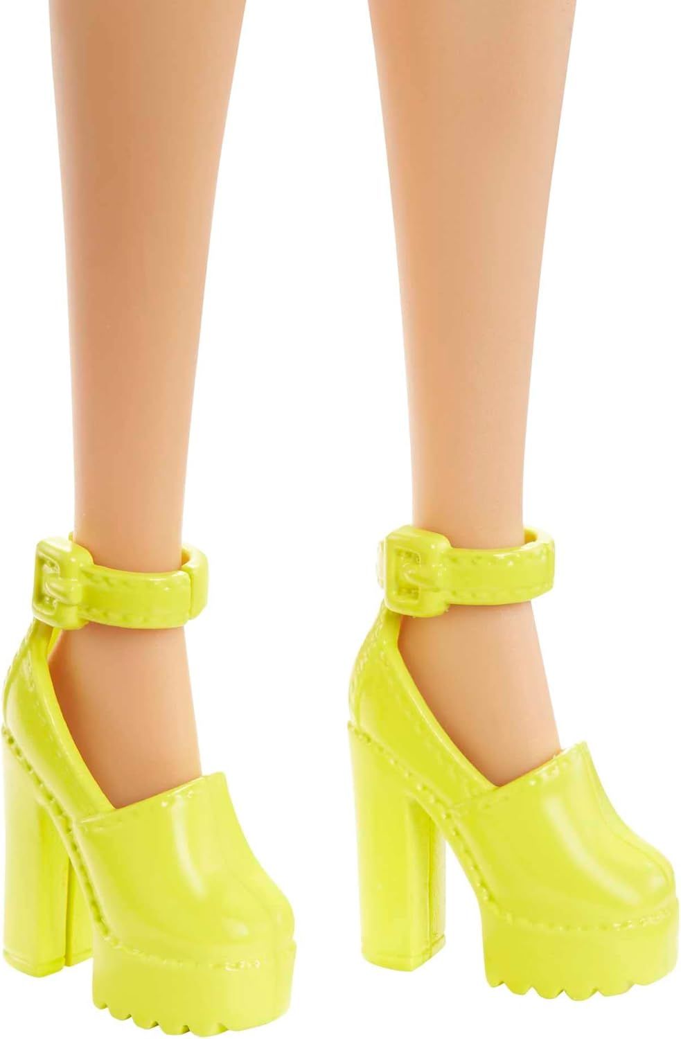 Muñeca Barbie Fashionistas N.° 197 con cabello rubio y brackets, us...