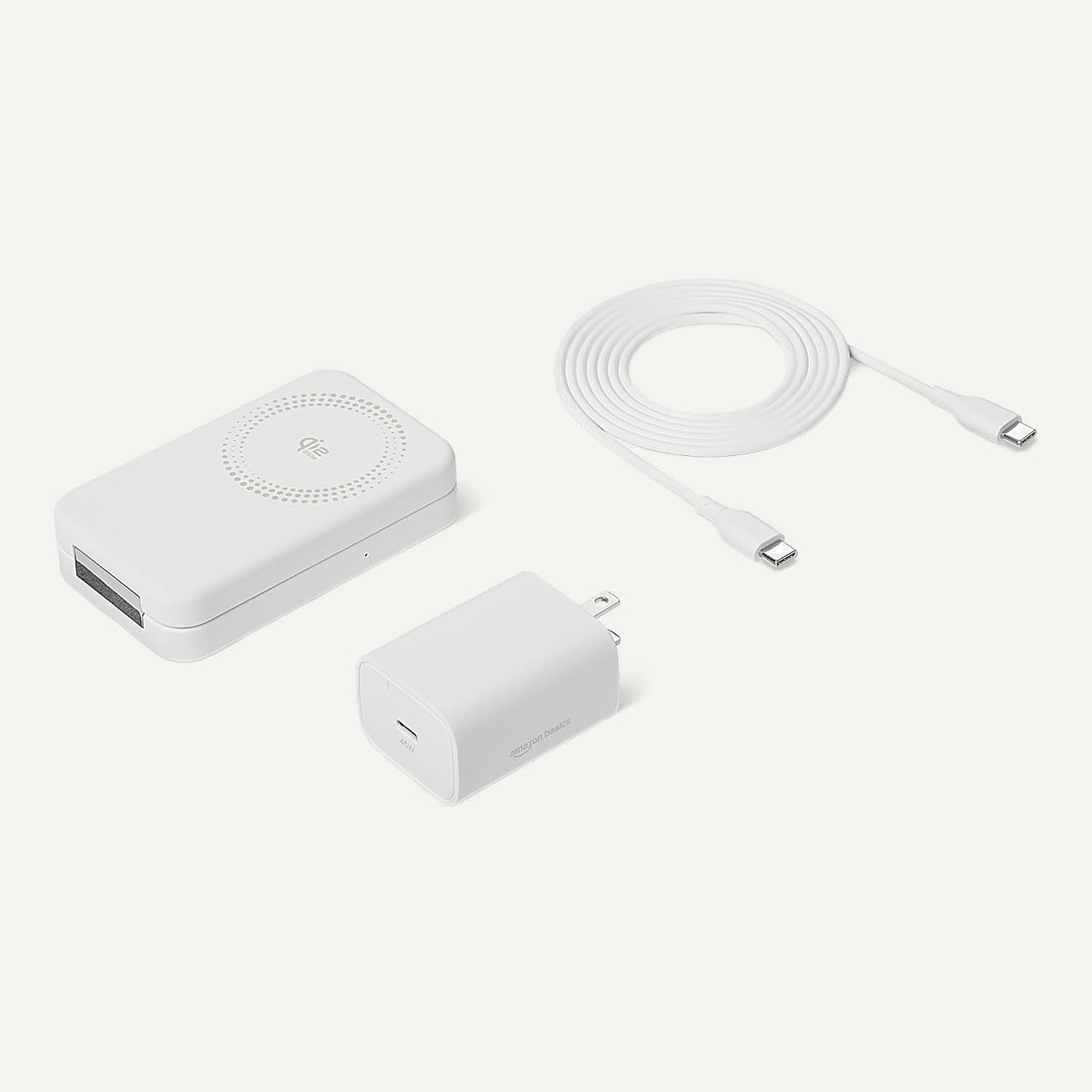 Amazon Basics MagSafe - Estación de carga inalámbrica compatible, 25 W máx. Carga rápida Qi2.2 certificado 2 en 1, soporte plegable para iPhone 17/16/15/14/13/12 y AirPods, con adaptador máximo de 45