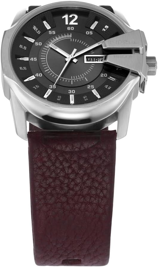 Diesel Master Chief Reloj para hombre, acero inoxidable y cuero, analógico de tres manecillas, color plateado, marrón