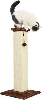 Amazon Basics Poste rascador alto para gatos con fibra de yute y alfombra marrón, grande, 15.75 pulgadas de largo x 15.75 pulgadas de ancho x 35.43 pulgadas de alto