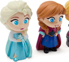 Disney Store Juego oficial de juguetes de baño de Frozen – Incluye 5 juguetes detallados con un cubo de almacenamiento colador – Diversión para el baño y juego acuático para niños