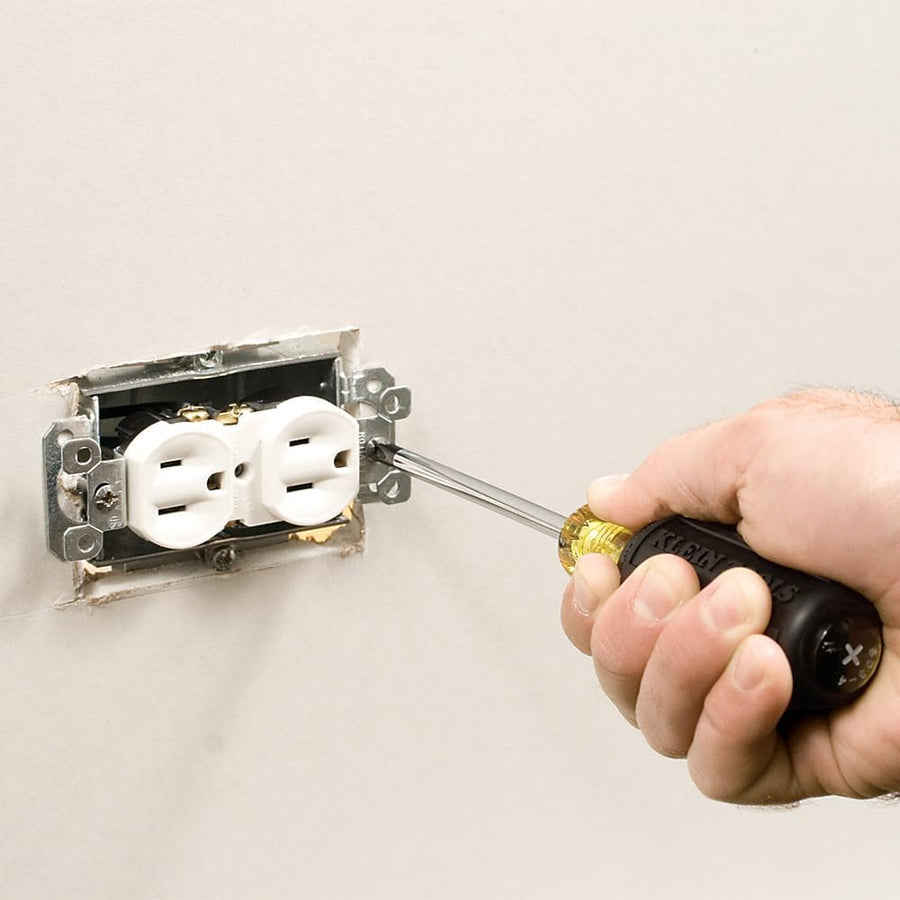 Klein Tools Juego de herramientas para electricista 5300, incluye 4...
