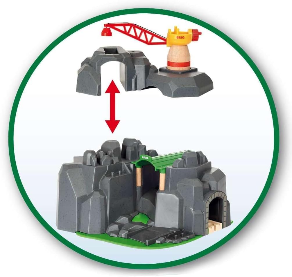 BRIO World - 33889 Crane & Mountain Tunnel | Accesorio de tren de juguete de 7 piezas para niños | Juego interactivo | Madera certificada FSC | Perfecto para edades de 3 años en adelante