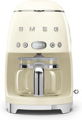 Smeg - Cafetera de goteo estética estilo retro de los años 50 con jarra de vidrio de 10 tazas, función de arranque automático, placa de mantenimiento en calor y dos configuraciones de intensidad de