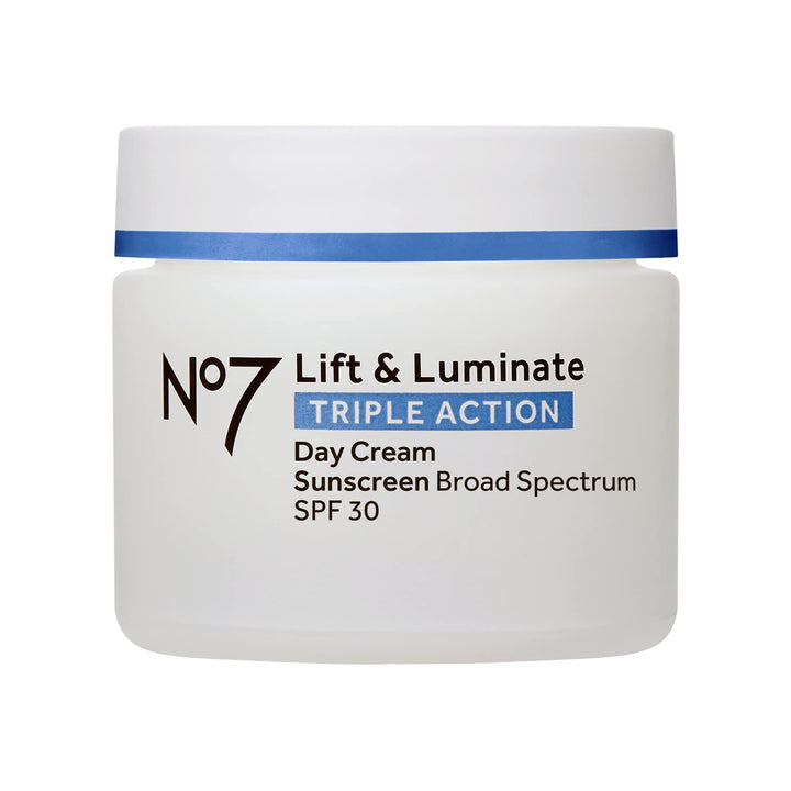 No7 Lift &amp; Luminate Crema de día de triple acción, crema facial...