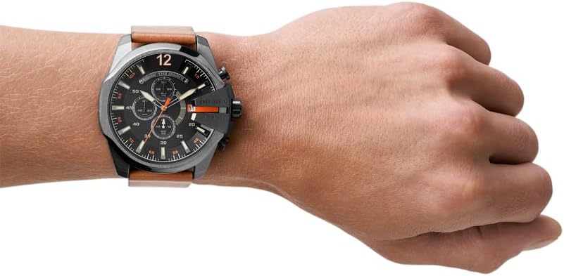 Diesel Mega Chief Reloj de acero inoxidable para hombre con movimiento analógico o digital
