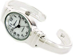 Reloj de pulsera de plata de tamaño pequeño con banda de metal ovalado para mujer de Ginebra