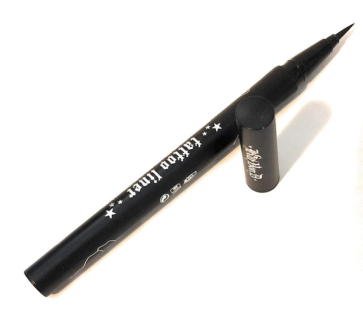 Delineador líquido impermeable de tatuaje Kat Von D en Trooper Blac...