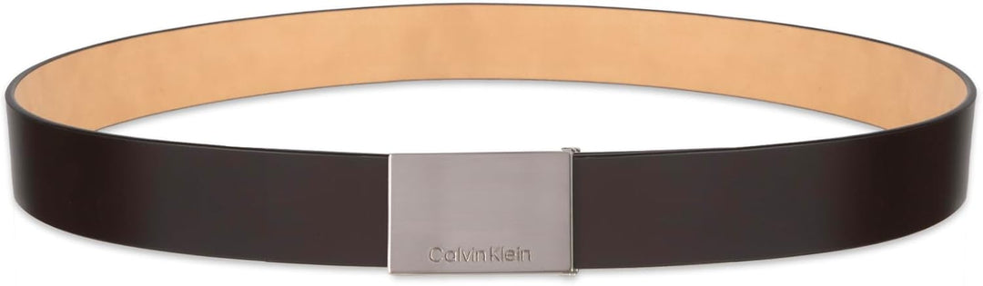 Calvin Klein Cinturón con hebilla de placa moderna y detalle de log...