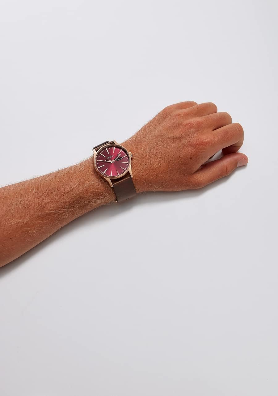 Nixon A105 Sentry 1.654 in Reloj de movimiento de cuarzo de acero inoxidable para hombre