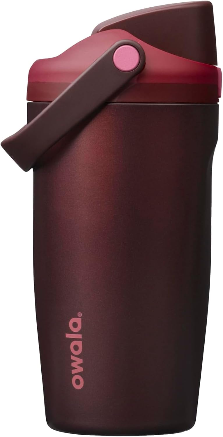 Owala FreeSip Sway - Botella de agua de acero inoxidable, 18 onzas, color cereza negra