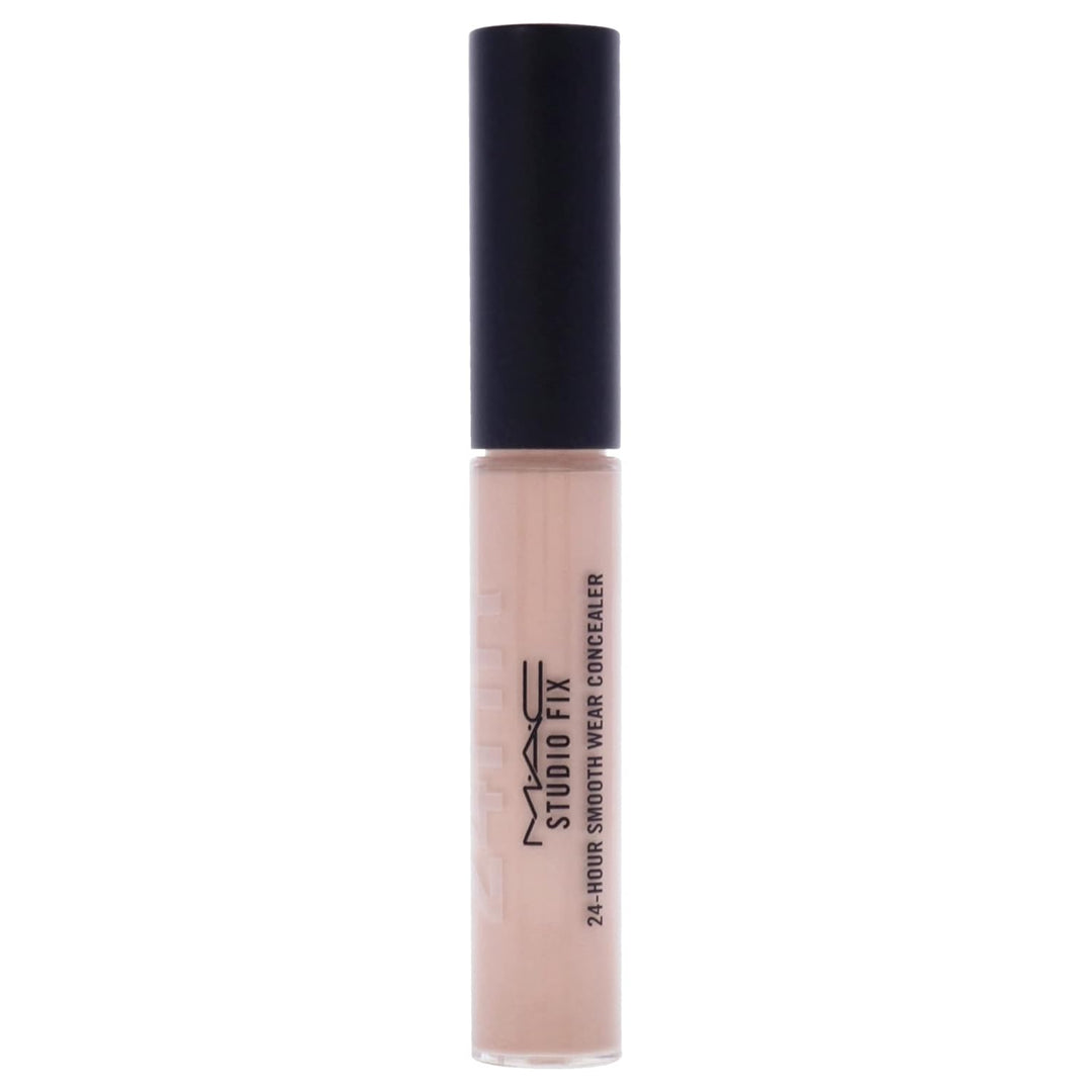 MAC Studio Fix - Corrector de desgaste suave de 24 horas - NW20 Con...
