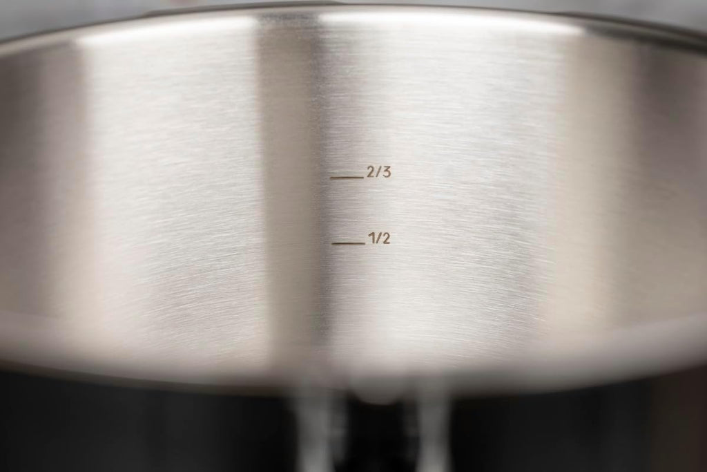 Kuhn Rikon Duromatic Classic NEO - Olla a presión con mango lateral de 7 L, hecha en Suiza, ultrarrápida y eficiente energéticamente, base súper térmica gruesa, segura y duradera
