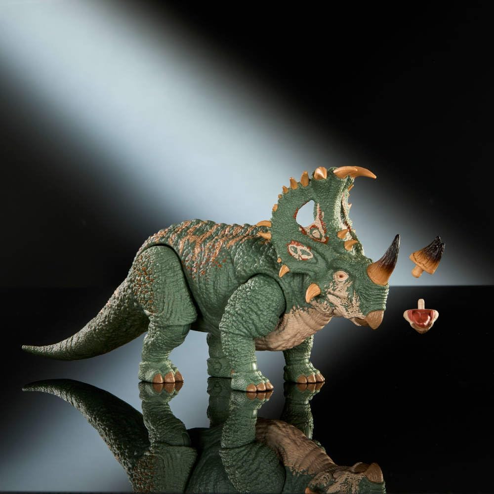 Mattel Jurassic World Hammond Collection Sinoceratops Figura de juguete