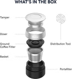 OutIn Fino - Molinillo de café eléctrico portátil con kit de accesorios Nano Espresso, color blanco arenisca
