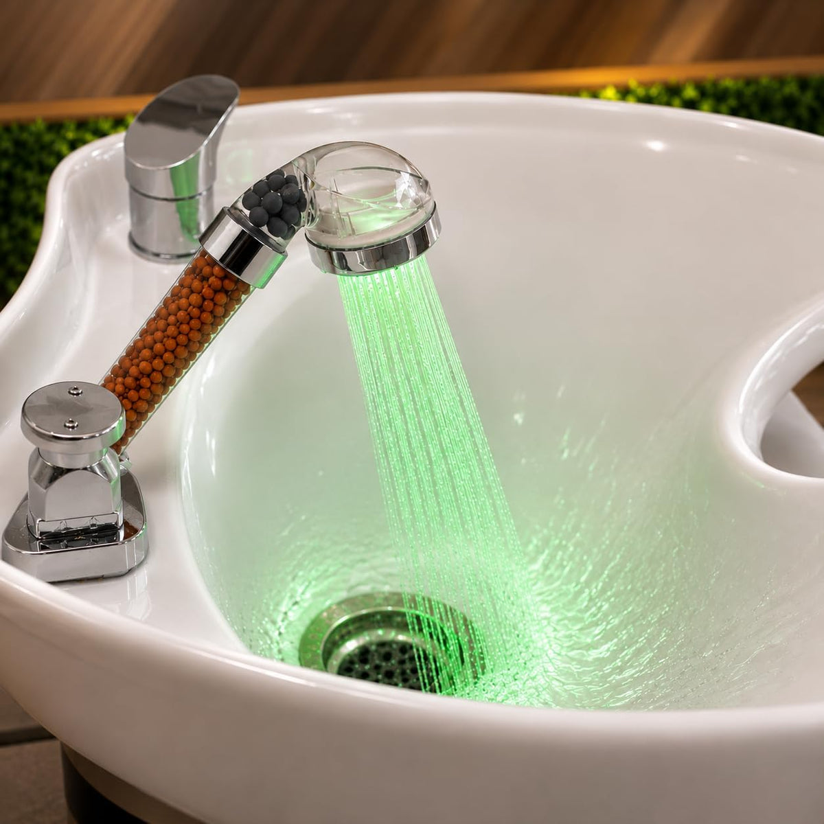 Socila - Cabezal de rociador LED que cambia de color para champú, tazón de sala de belleza, cabezal de pulverización de alta presión, cambio de color automático para cabello seco y encrespado con