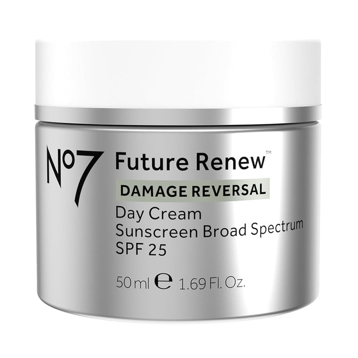 No7 Future Renew Damage Reversal Crema facial con SPF 25 \u2013 Hid...