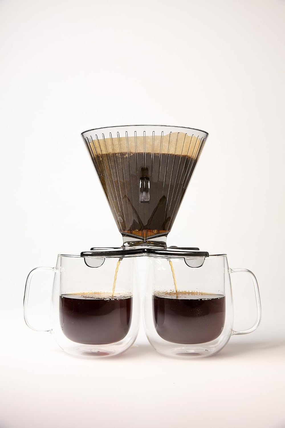 DIVVI Gotero de doble taza para verter sobre café, prepara una o dos tazas a la vez, no necesita jarra, paquete de 25 filtros de cono de café #4, 100% Tritan sin BPA, portátil y apto para lavavajillas