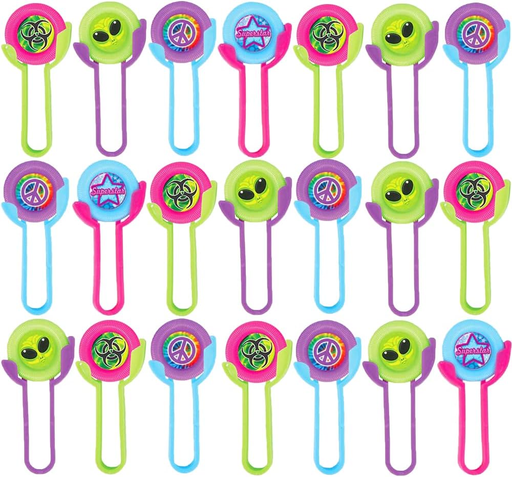 ArtCreativity Juego de 48 mini discos, juguetes de disco volador para niños en varios diseños, juguetes geniales al aire libre para niños y niñas, rellenos de bolsas de regalos y recuerdos de fiesta