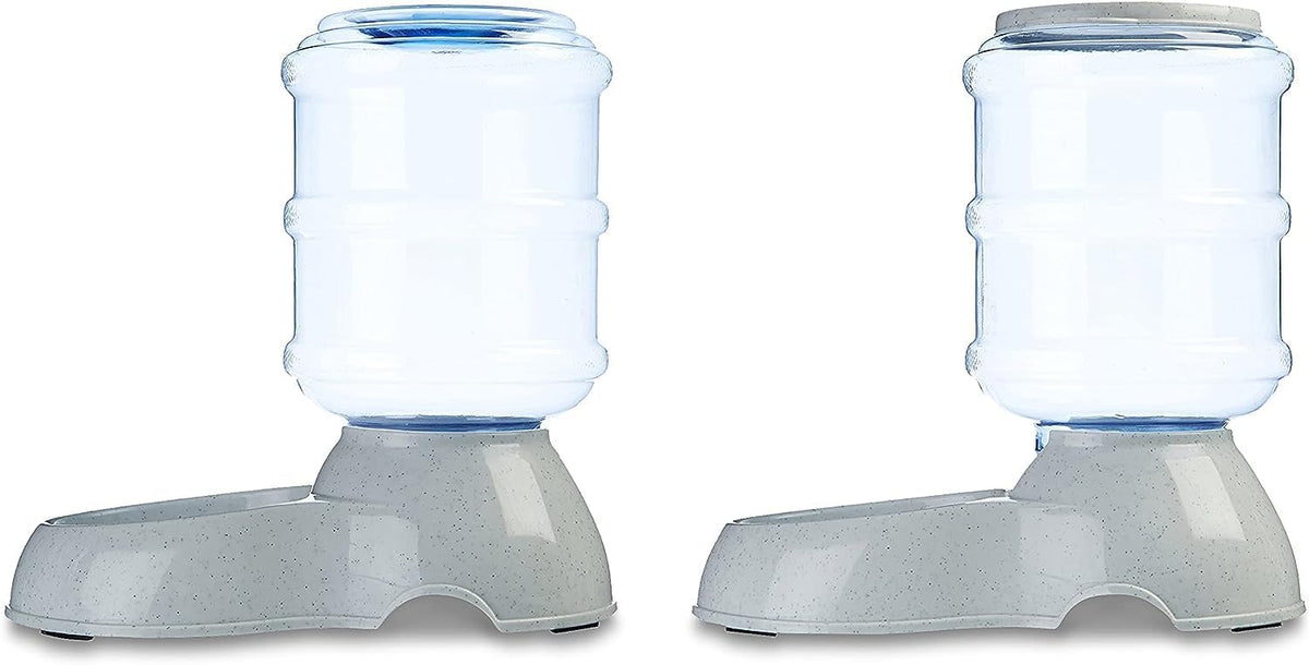 Amazon Basics Dispensador automático de agua para mascotas y alimentador de alimentos por gravedad para gatos y perros, fácil de limpiar, alimentador de alimentos de 152 onzas líquidas