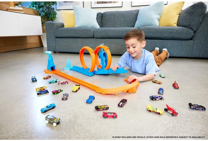 Conjunto de pista de juguete de autos Hot Wheels, paquete de triple...