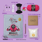 Kit de Crochet The Woobles Squid Game para Principiantes (Guardia Roja)