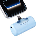 iWALK Cargador portátil de 5500 mAh, banco de energía pequeño de próxima generación, Azul bebé