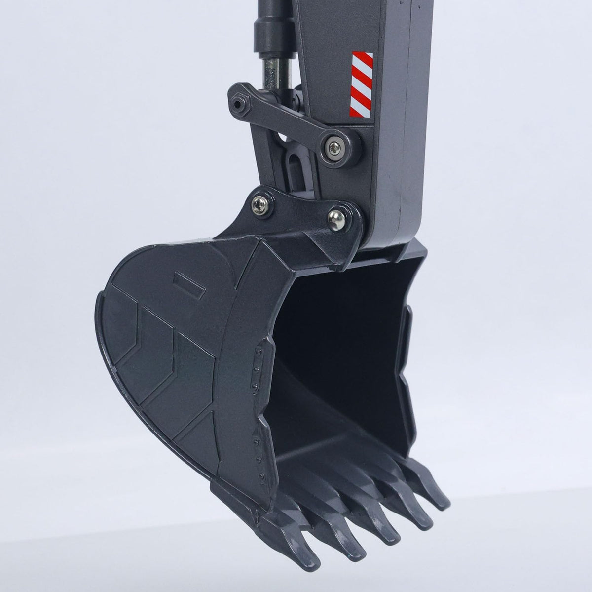 US in Stock, HUINA 1/14 593 Modelo RC Excavadora de tierra de metal y plástico, con luz LED y sonido de simulación, batería 2.4G control remoto 28CH, modelo de grado aficionado para mayores
