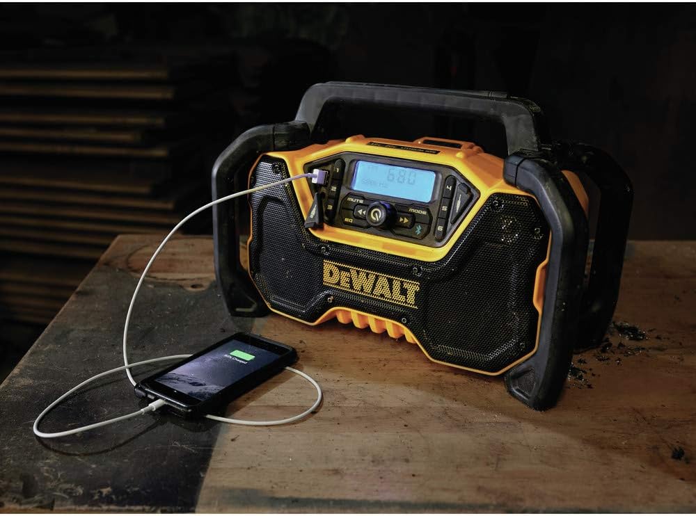 DeWalt 12V\/20V MAX Radio Bluetooth portátil, inalámbrico, alcance...