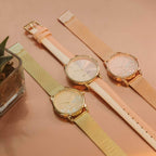 Nine West Reloj de Mujer con Esfera Floral y Brazalete de Malla