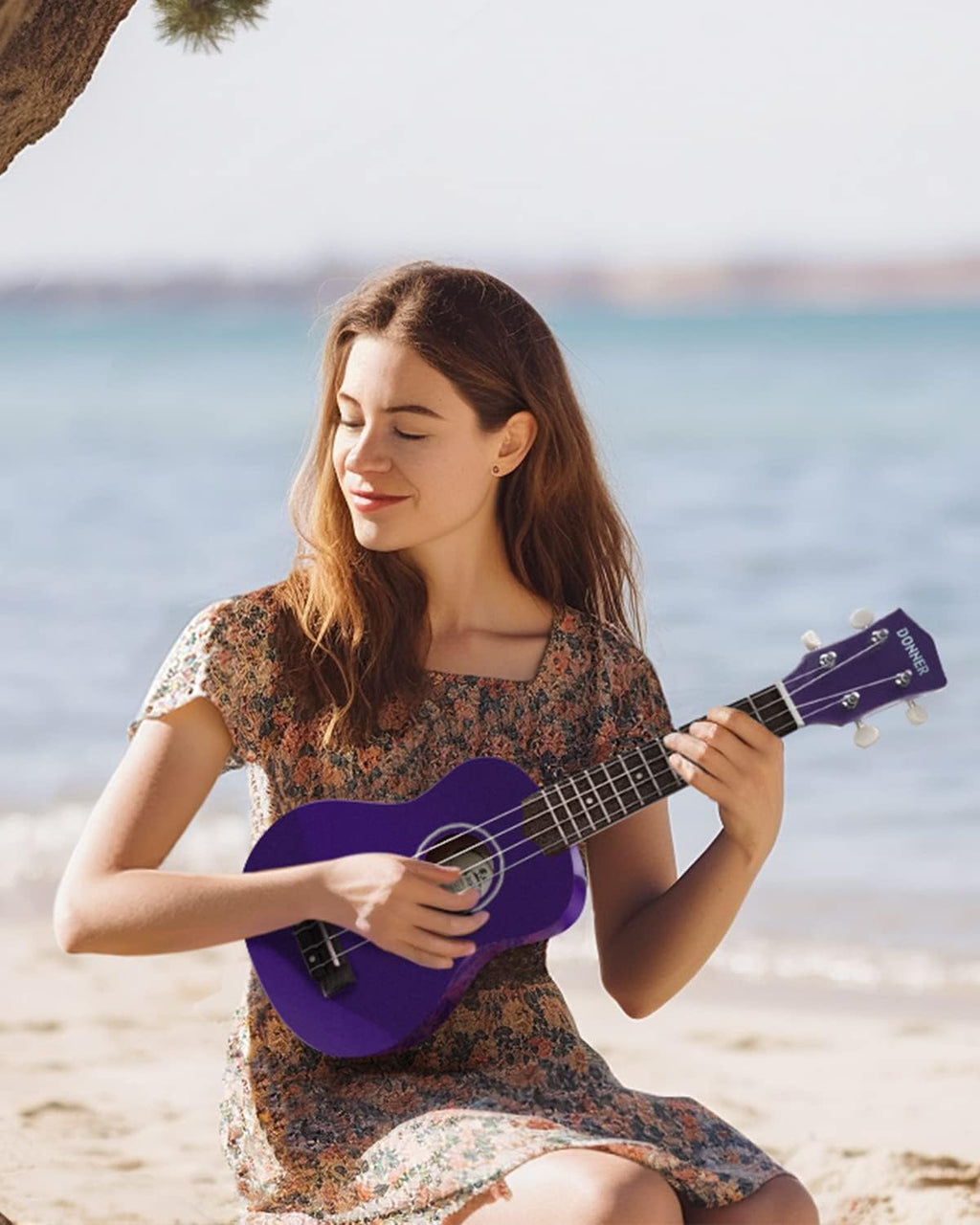 Donner Ukelele Soprano para Principiantes de 21 Pulgadas Kit de Iniciación con Lecciones Gratuitas en Línea Bolsa Correa Cuerda Afinador Púas Paño Ukalalee Yukalalee (Morado)