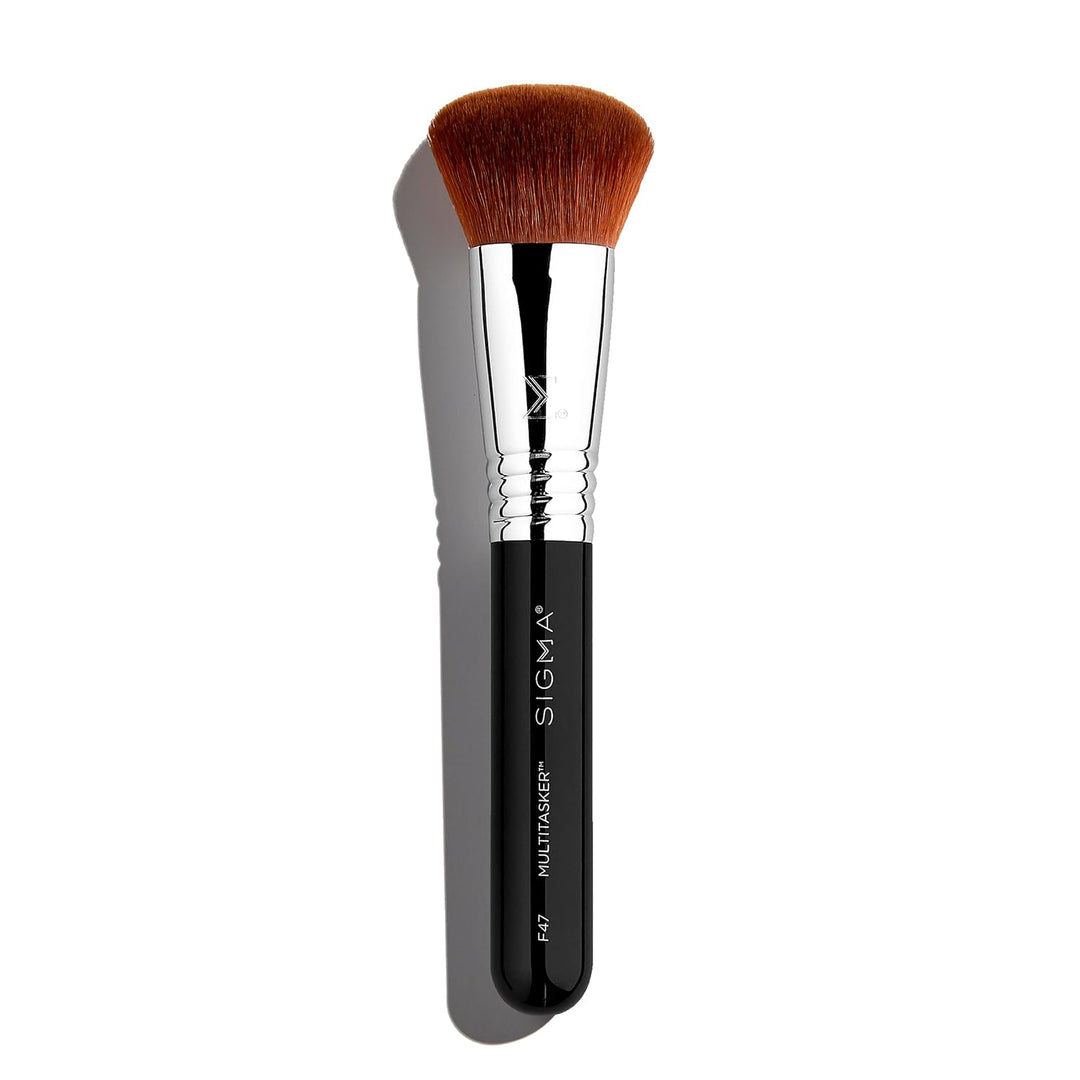 Sigma Beauty F47 Multitasker - Brocha de maquillaje facial multiuso...