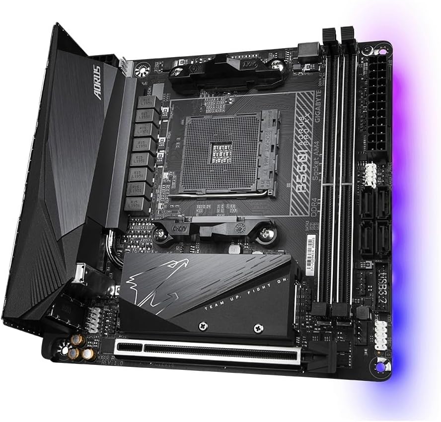 GIGABYTE B550I AORUS PRO AX|Placa madre para juegos: AM4 AMD\/B550\...