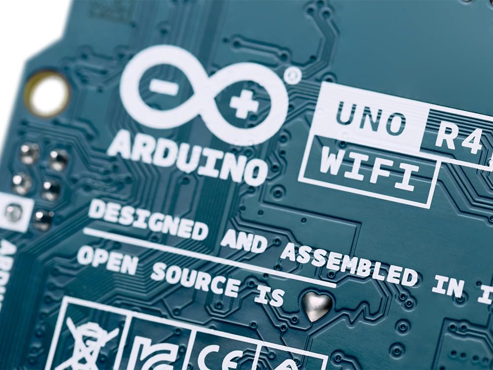Arduino UNO R4 WiFi [ABX00087] - Renesas RA4M1 + ESP32-S3, Wi-Fi, B...
