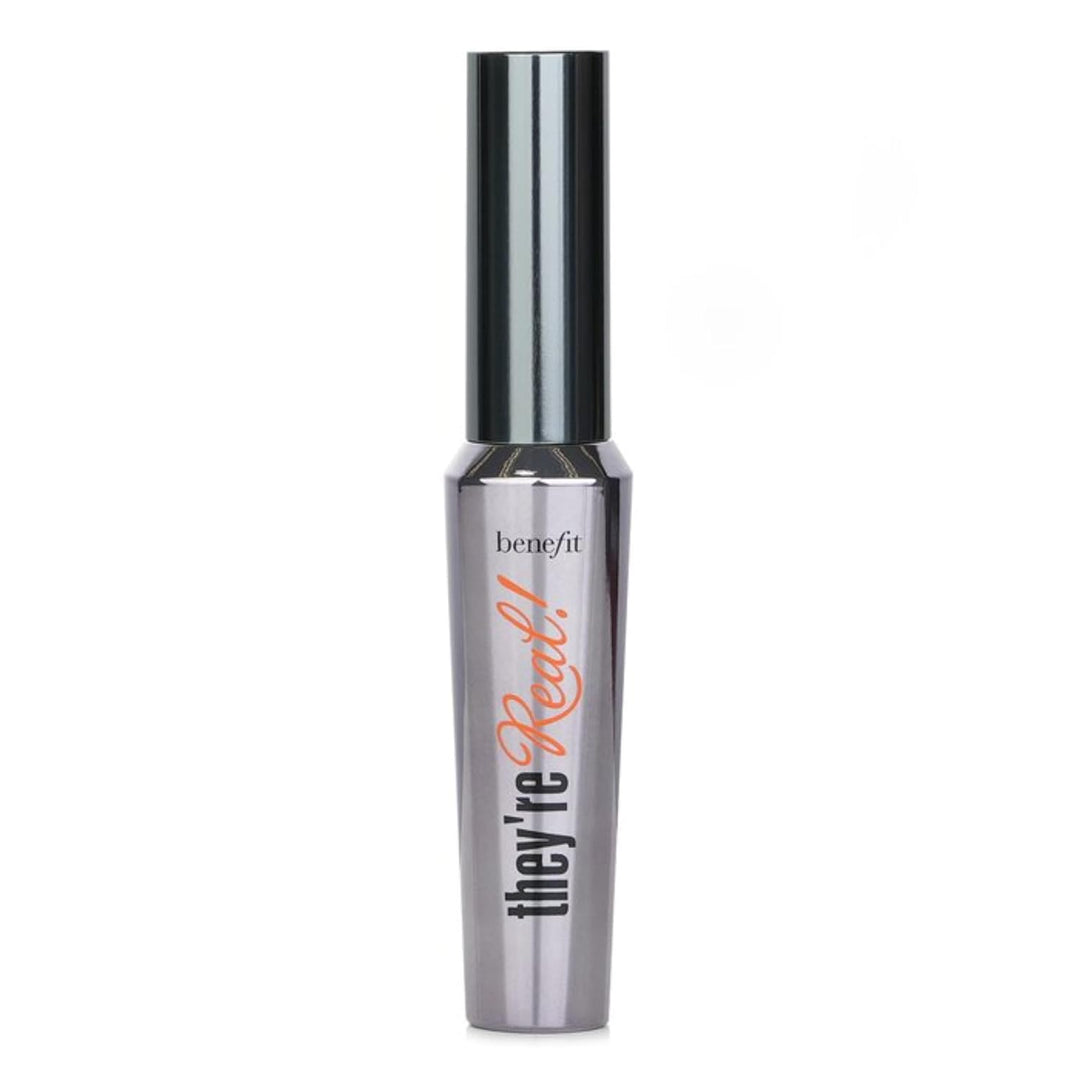 Benefit Cosméticos que son reales. Máscara de pestañas