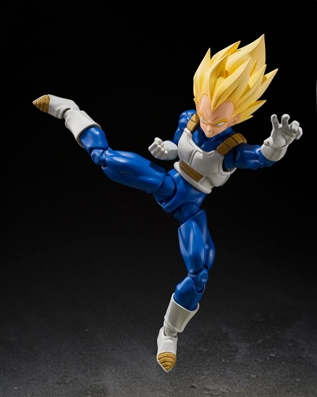 TAMASHII NATIONS - Dragon Ball Z - Super Saiyan Vegeta (Orgullo Pel...