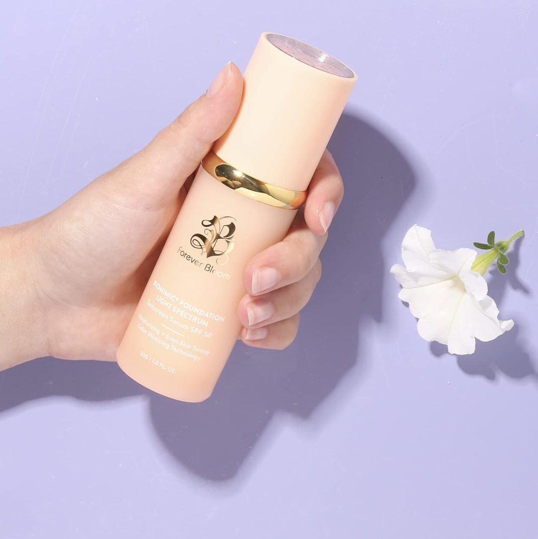 Base de maquillaje Bio Mimic Light Spectrum de Forever Bloom; Base...