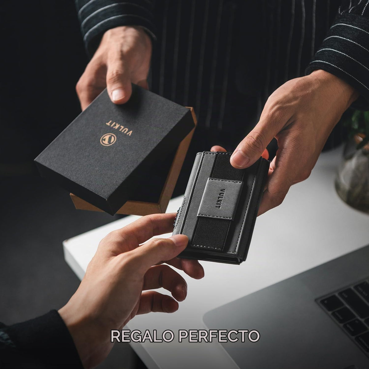 VULKIT Cartera minimalista para hombre con ventana de identificación con