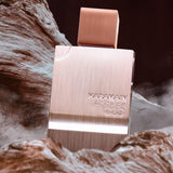 Al Haramain Amber Oud Eau De Parfum en espray de 2.0 onzas líquidas...